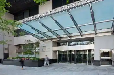 393 University Avenue Unit# 104 Toronto C01 Ontario M5G 2J5