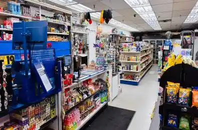 4- 2468 Eglinton Avenue Toronto W04 Ontario M6M 5E2