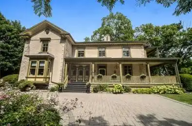47 Pine Street Port Hope Ontario L1A 3E6