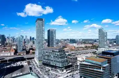 130 Queens Quay Unit# 502-B3 Toronto C08 Ontario M5A 3Y5