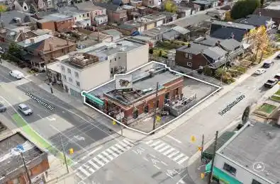 1921 Davenport Road Toronto W03 Ontario M6M 1C1