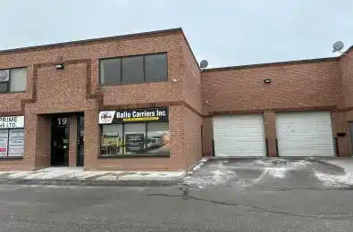 2131 Williams Parkway Unit# 17 Brampton Ontario L6S 6B8