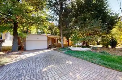 23 Christine Crescent Toronto C07 Ontario M2R 1A4