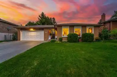 17 Meadowland Gate Brampton Ontario L6W 3N8