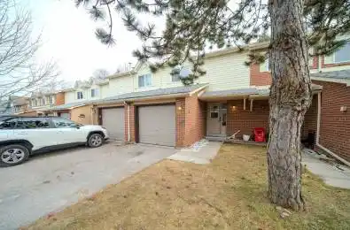 577 Jack Giles Circle Newmarket Ontario L3X 1X9