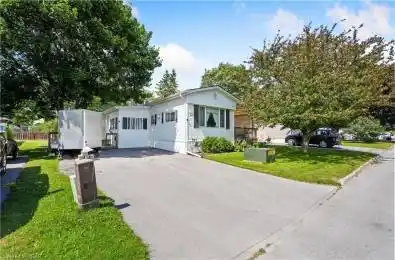 12 NIGHTINGALE Lane Quinte West Ontario K8N 4Z3