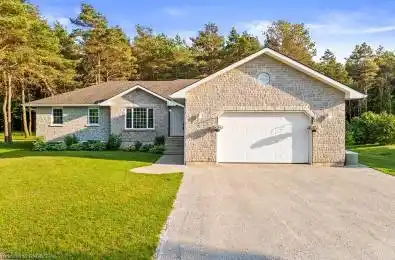 25 PINE TREE Drive South Bruce Peninsula Ontario N0H 1P0