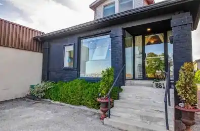 881 Lakeshore Road Mississauga Ontario L5E 1E2