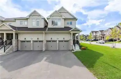 22 HIGHLANDS Boulevard Cavan Monaghan Ontario L0A 1G0