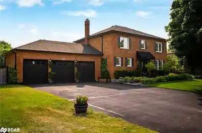63 HAWTHORNE Road Mono Ontario L9W 6G7