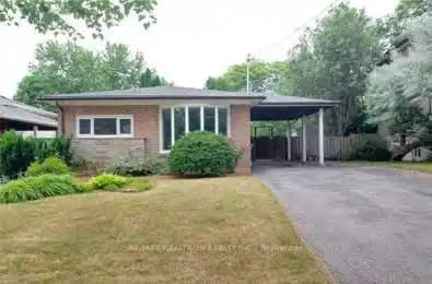 16 Trailside Drive Toronto C15 Ontario M2J 2C9