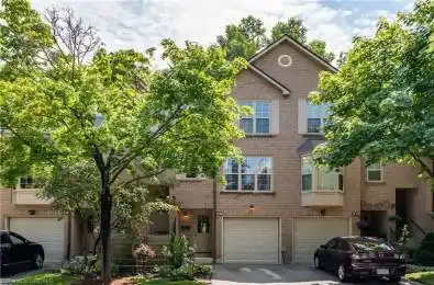 2272 MOWAT Avenue Unit# 38 Oakville Ontario L6H 5L8