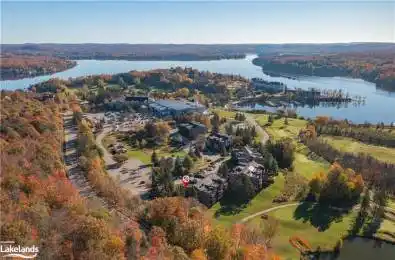 1235 DEERHURST Drive Unit# 55-207 Huntsville Ontario P1H 2E8