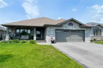 12 BIRCHMOUNT Street Quinte West Ontario K8V 0C6