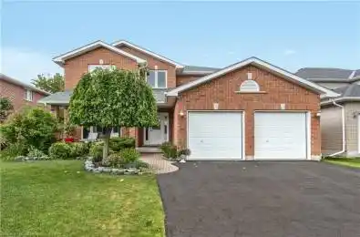 32 SPRUCE Gardens Belleville Ontario K8N 5Y6