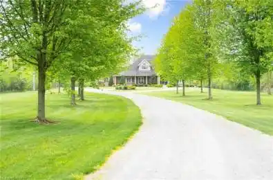 5045 MICHENER Road Fort Erie Ontario L0S 1R0