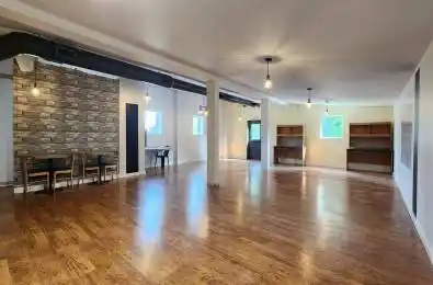 41 John Street Unit# 10 Port Hope Ontario L1A 2Z3