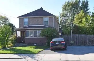 413 Brunswick Street Hamilton Ontario L8H 6S3