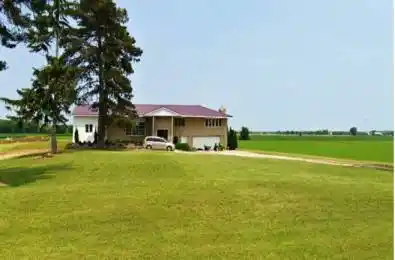19167 BURY Road Chatham-Kent Ontario N0L 1X0