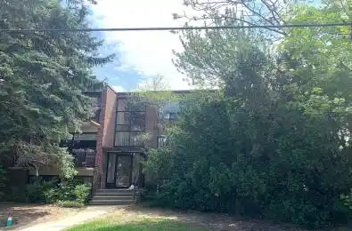 21 Fraserwood Avenue Unit# Apt 3 Toronto C04 Ontario M6B 2N6