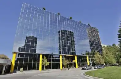 12 Concorde Place Unit# 600 Toronto C13 Ontario M3C 3N7