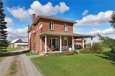 704 CLIFFORD SIDE Road McNab/Braeside Ontario K7V 3Z4
