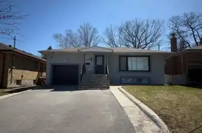 39 Decarie Circle Toronto W08 Ontario M9B 3J1