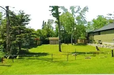 46TH Street Wasaga Beach Ontario L9Z 1Y7