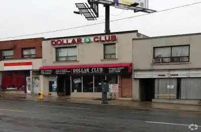 2585 Eglinton Avenue Toronto W03 Ontario M6M 1T3
