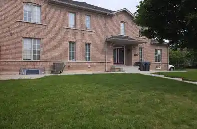 5806 Rainberry Drive Mississauga Ontario L5M 6S2