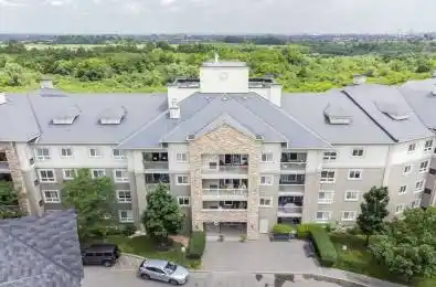 8 Dayspring Circle Unit# 1305 Brampton Ontario L6P 2Z5