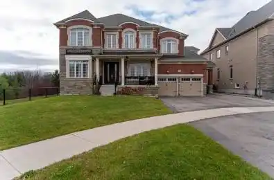 16 Layton Street Brampton Ontario L6P 4H4