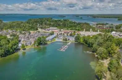 585 Atherley Road Unit# 103 Orillia Ontario L3V 7L4