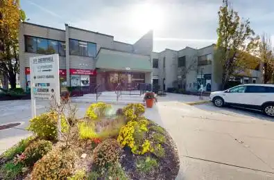101 CHERRYHILL Boulevard Unit# 111 London Ontario N6H 4S4