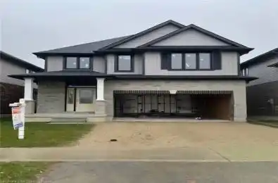 55 COUNTRY CLUB ESTATES Drive Woolwich Ontario N3B 0B4