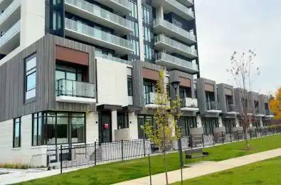 20 O'Neill Road Unit# TH102 Toronto C13 Ontario M3C 0R2
