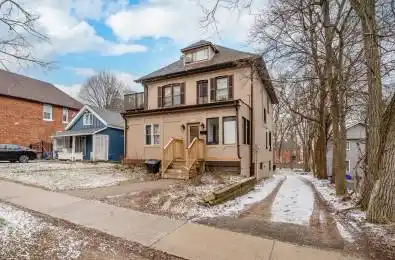 63 Mcdonald Street Barrie Ontario L4M 1P4