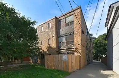 156 Barrington Avenue Toronto E03 Ontario M4C 4Z2