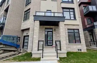 3 Inverary Crescent Vaughan Ontario L4L 1A7