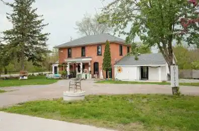 2102 Nathaway Drive Smith-Ennismore-Lakefield Ontario K0L 3G0