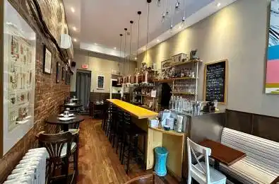 207 Ossington Avenue Toronto C01 Ontario M6J 2Z8