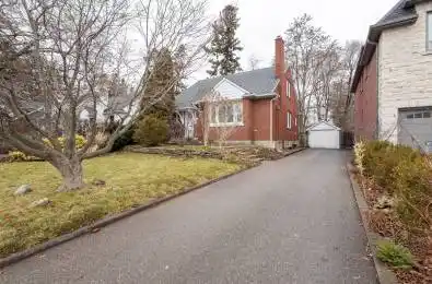 11 Brant Avenue Mississauga Ontario L5G 3N9