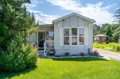 10 Winfield Drive Unit# 30 Tay Ontario L0K 2A0