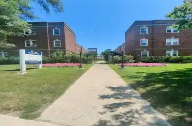 487 Duplex Avenue Unit# 32 Toronto C10 Ontario M4R 1V5