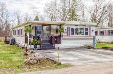 560 Sumac Street Centre Wellington Ontario N1M 2W5
