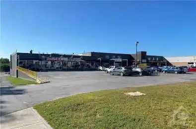 15-39 CHAMBERS Street Unit# 302 Smith Falls Ontario K7A 2Y3