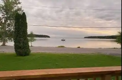 2858 Lakeshore Road Oro-Medonte Ontario L3V 6H1