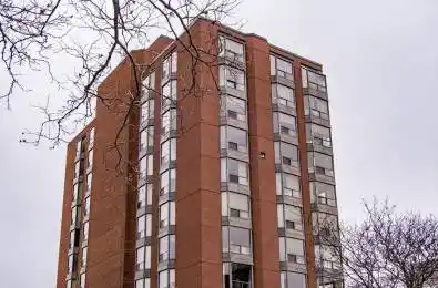 49 Robinson Street Unit# 900 Hamilton Ontario L8P 1Y7