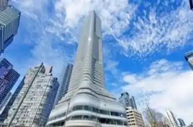 11 Wellesley Street Unit# 805 Toronto C01 Ontario M4Y 1E8