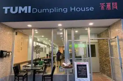 2904 DUNDAS Street Toronto W02 Ontario M6P 1Y8